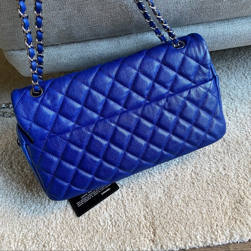 Chanel large single flap - Picture 6 of 13